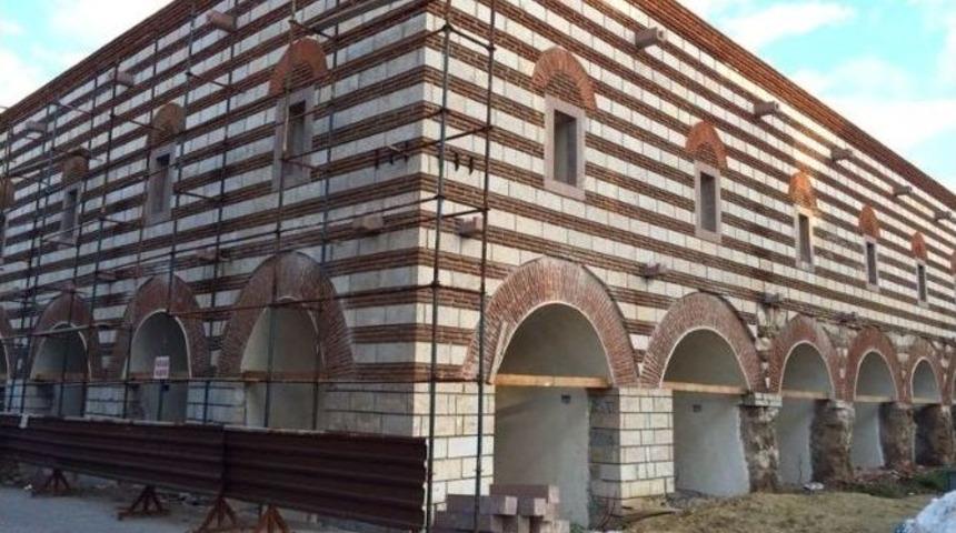 763 Tarihi Eser T&uuml;rkiye&rsquo;ye Getirildi