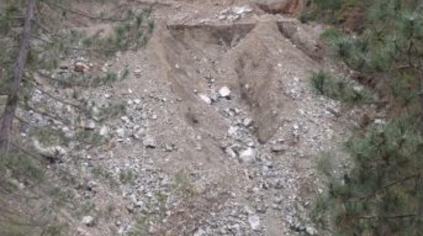 Bursa Kent Konseyi G&ouml;n&uuml;ll&uuml;leri Maden Sahalarında İnceleme Yaptı