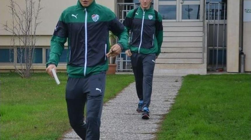 Bursaspor Karag&uuml;mr&uuml;k Yolunda