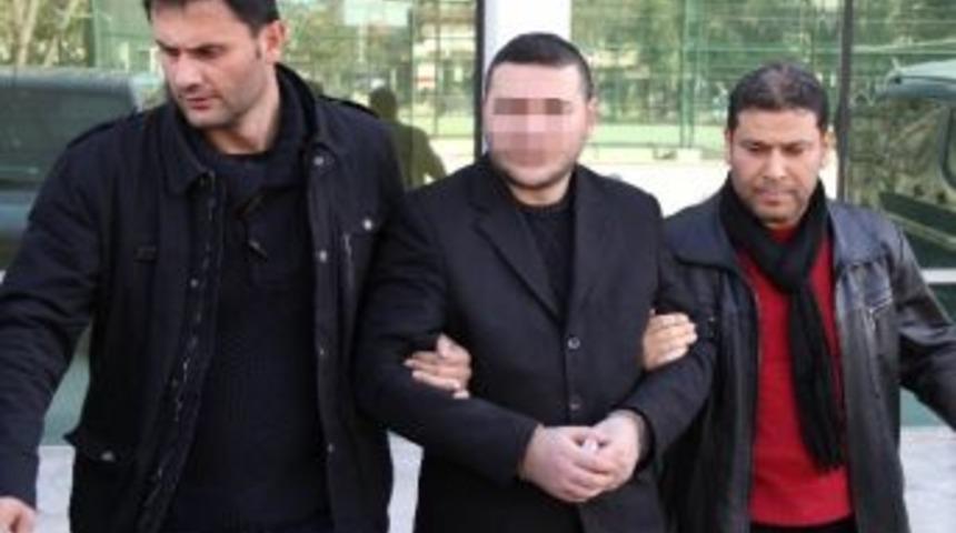 Tokat Attığı Kişiyi &Ouml;ld&uuml;rd&uuml;ğ&uuml; İddia Edilen Şahıs Tutuklandı