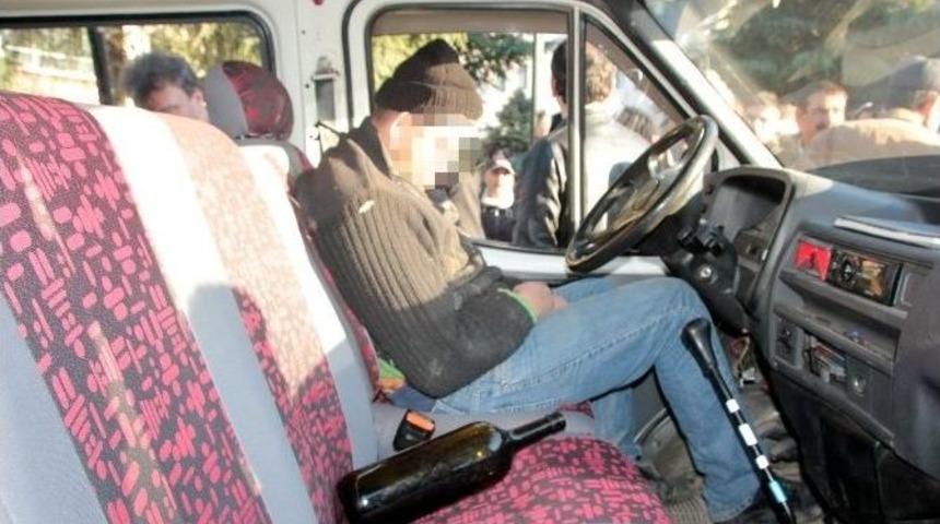 Direksiyon Başında Sızdı