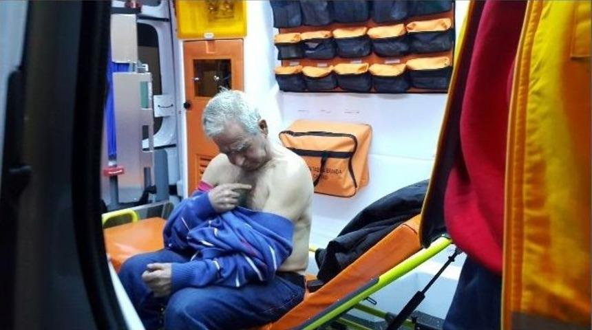 Gasp Etmek İstedikleri Şahsı G&ouml;ğs&uuml;nden Bı&ccedil;akladılar