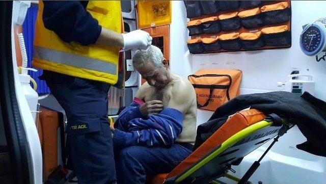 Gasp Etmek İstedikleri Şahsı G&ouml;ğs&uuml;nden Bı&ccedil;akladılar 1