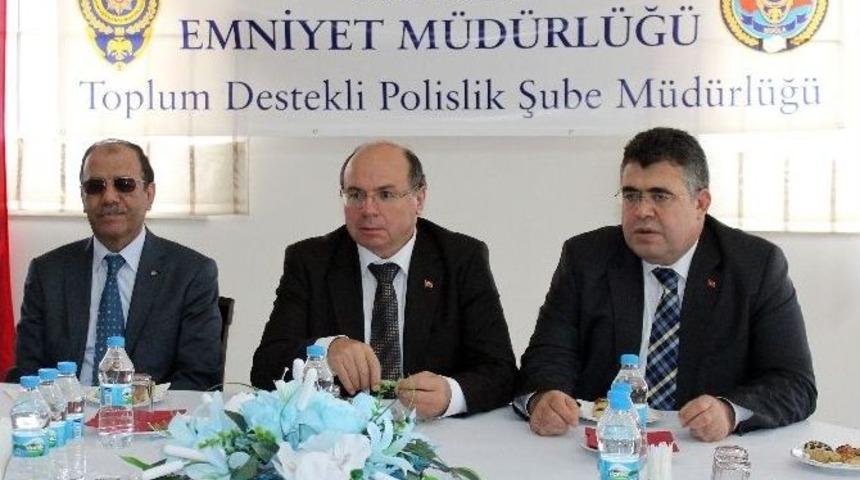 Vali &Ccedil;i&ccedil;ek: &ldquo;huzuru Bozan Karşısında Bizi Bulur&rdquo;