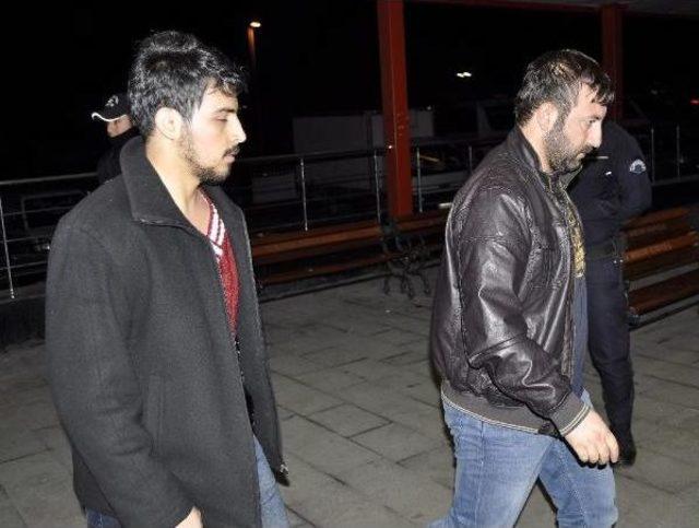 Gözaltındaki 16 Kişi Sağlık Kontrolünden Geçirildi 2