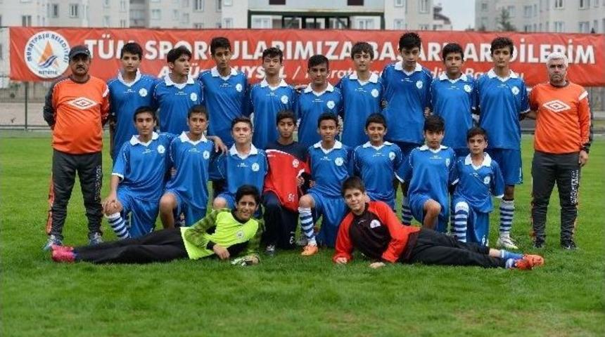 Muratpaşalı Gen&ccedil;ler Lider