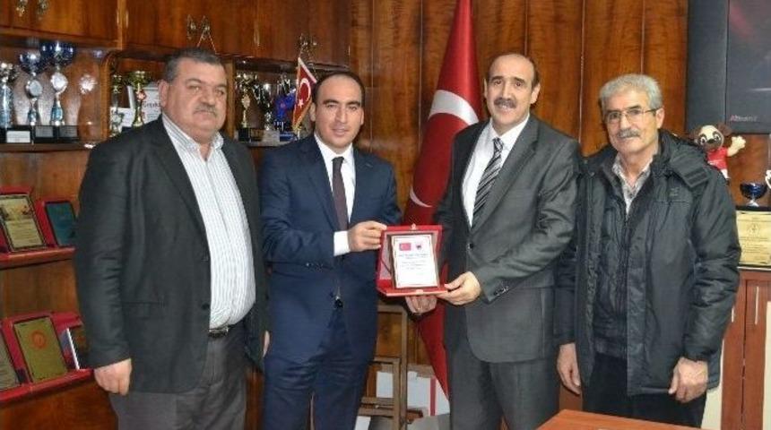Battalgazi Belediyespor&rsquo;dan, İl M&uuml;d&uuml;r&uuml; Fındıklı&rsquo;yı Ziyaret