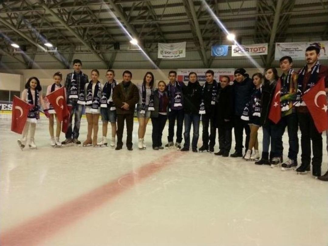 Buz Pateni G&ouml;sterisi Beğeni Topladı