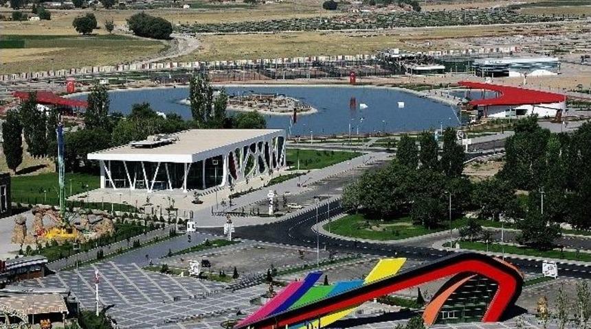 Harikalar Diyarı&rsquo;nın Harika Binaları