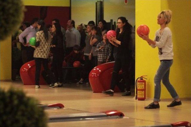 Acıbadem Adana Hastanesi, Personeli Bowling Turnuvası 1