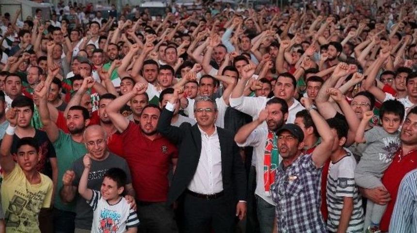 D&uuml;nya Karşıyakalılar G&uuml;n&uuml; 19 Aralık&rsquo;ta