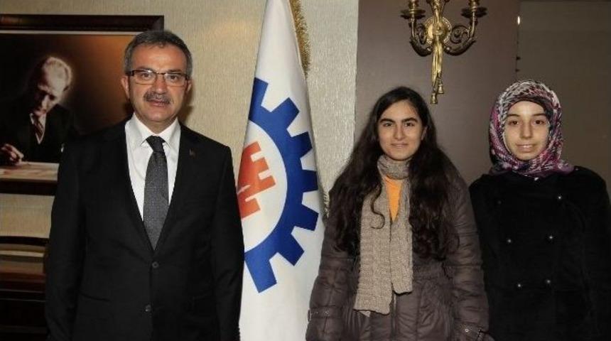 K&ouml;şker, &Ouml;ğrencilerin R&ouml;portaj Konuğu Oldu