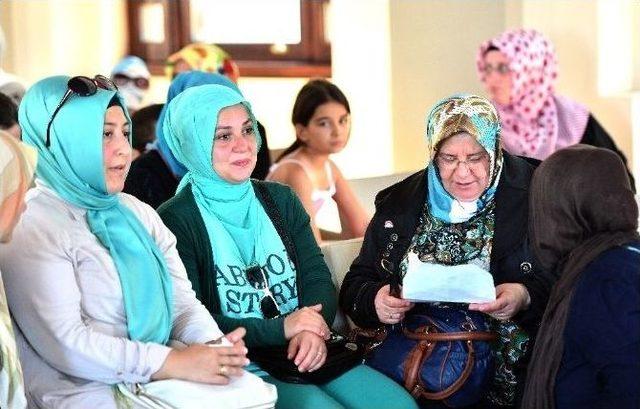 Halk Meclisleri, Beyoğlu&rsquo;nun Nabzını Tutuyor 3