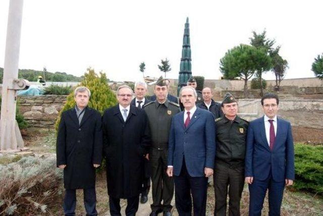&Ccedil;anakkale de Bursa Seyyar Jandarma Taburu Şehitliği Yenileniyor 1