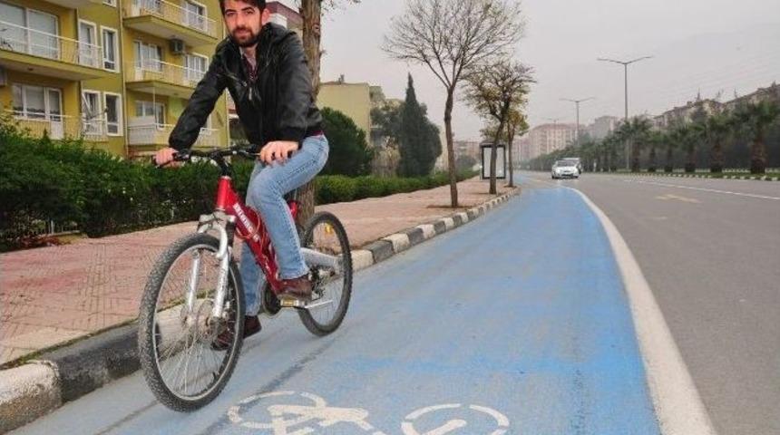 Manisa&rsquo;da Bisikletliler İ&ccedil;in &lsquo;mavi Yol&rsquo;