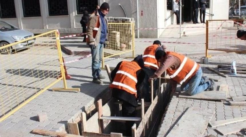 Tavşanlı Caddelerinde &rsquo;piston&rsquo; Bariyer