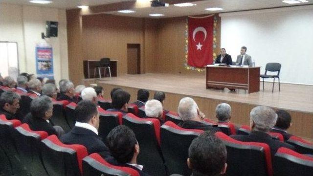 Kaymakam Maraşlı Muhtarlarla Toplantı Yaptı 1