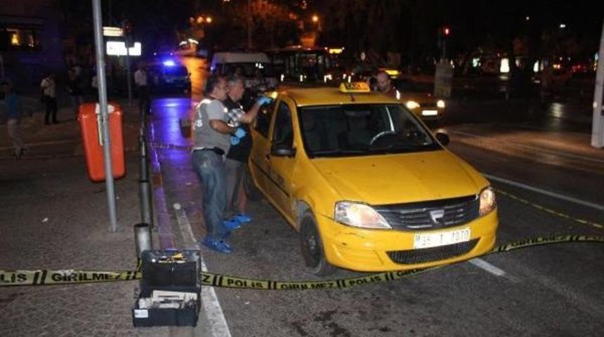 Cinayet Sanığı, &Ouml;ld&uuml;rd&uuml;ğ&uuml; Taksi Şof&ouml;r&uuml;n&uuml; Su&ccedil;ladı