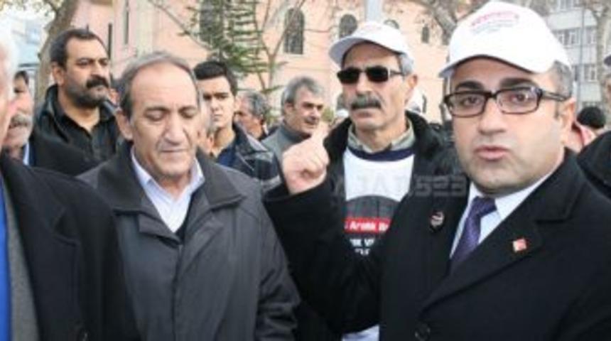 CHP Eylemi&rsquo;nde Gergin anlar