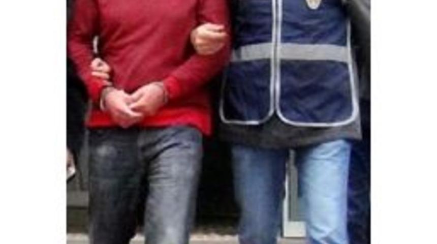 Barışmak İstemeyen Sevgilisini Bı&ccedil;aklayarak &Ouml;ld&uuml;rd&uuml; (2)
