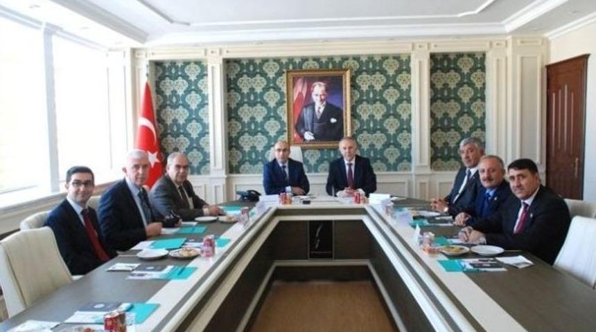 Vali Erdal Ata, İpekyolu Kalkınma Ajansı D&ouml;nem Başkanlığını Devraldı