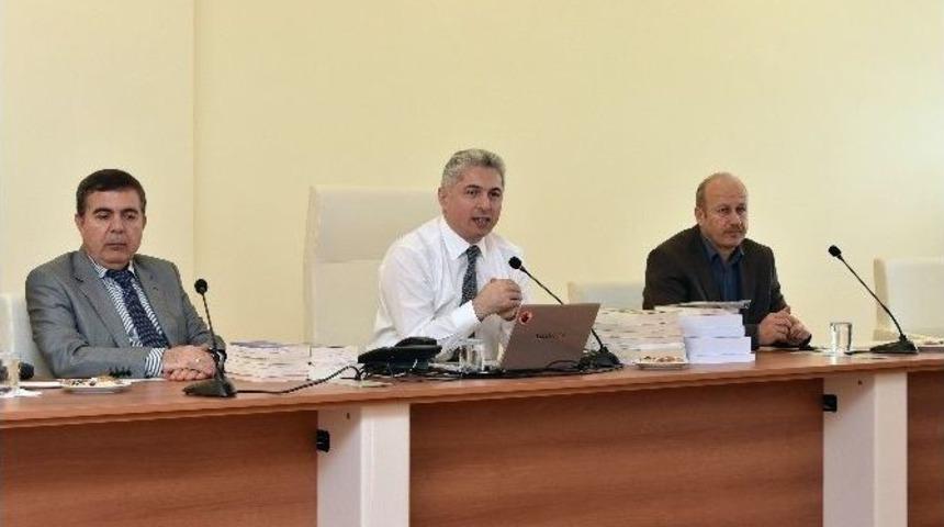 G&uuml;m&uuml;şhane &Uuml;niversitesi Rekt&ouml;r&uuml; Prof.dr. İhsan G&uuml;naydın Basınla Buluştu