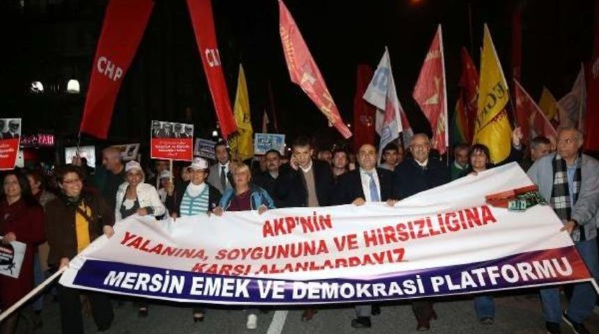 Mersin&rsquo;De 17 Aralık Protestosu