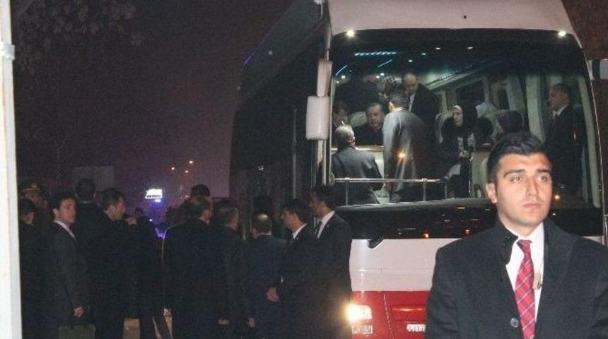 Cumhurbaşkanı Ve Başbakan&rsquo;dan Mevlana M&uuml;zesi&rsquo;ne Ziyaret