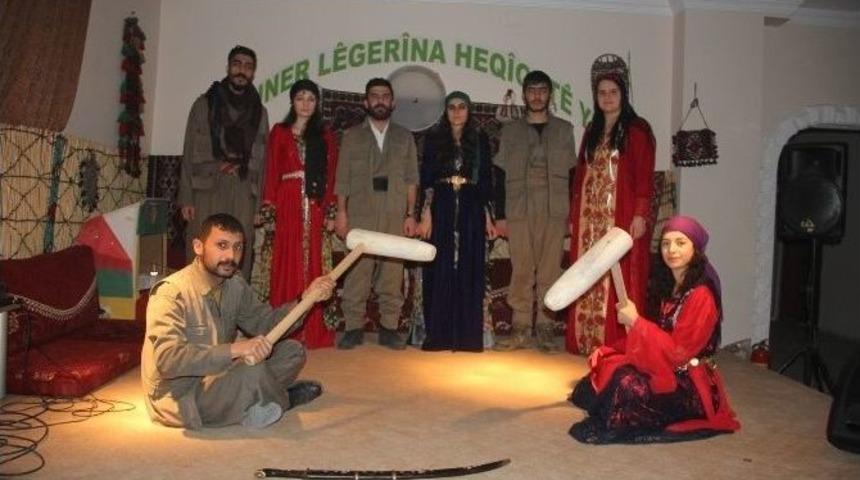 Hakkari&rsquo;de M&uuml;zikal Ve Tiyatro Gecesi