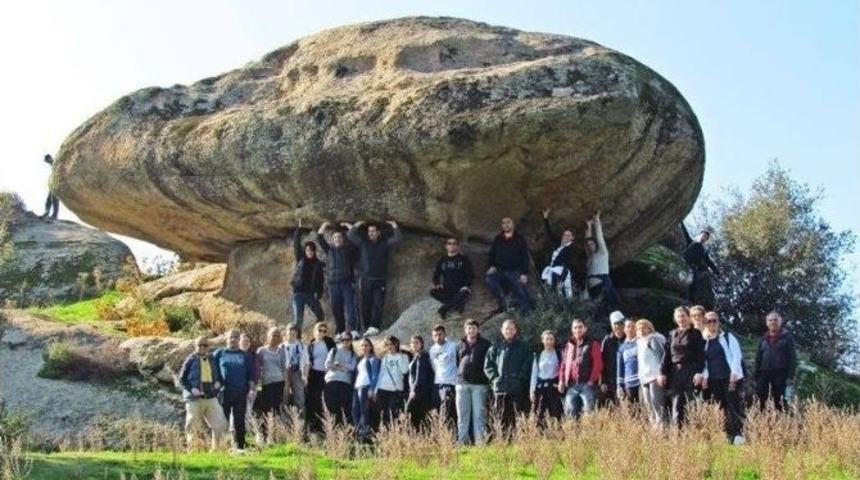 Kuşadalı Turizmciler B&ouml;lgenin Doğasını Ve Tarihini Keşfediyor