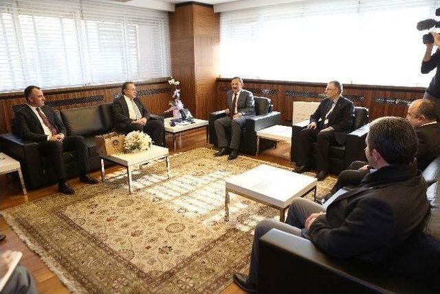 &Ouml;zhaseki Dernek Ve Vakıflarla G&ouml;r&uuml;şt&uuml; 1