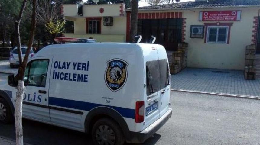 Sokakta Otomobilden A&ccedil;ılan Ateşle Yaralanan Gen&ccedil; Hastanede &Ouml;ld&uuml;
