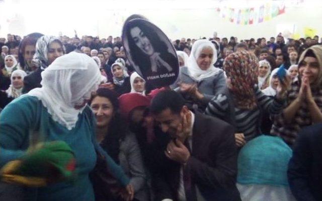 Hdp Genel Başkanı Selahattin Demirtaş&rsquo;ın Zor Anları 3