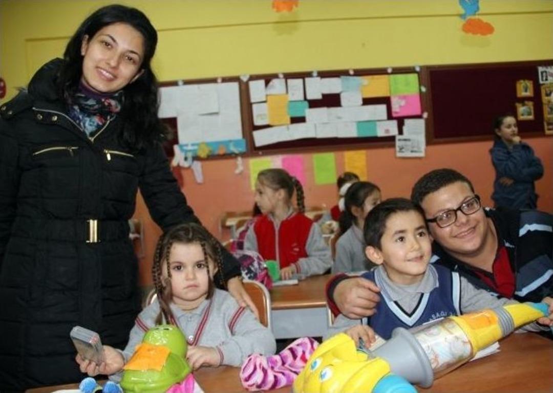 Zonguldak&rsquo;ta &ldquo;&rsquo;oynanmayan Oyuncak, Oynamayan &Ccedil;ocuk Kalmasın&rsquo; Projesi