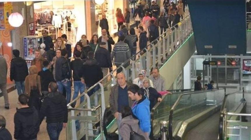 Barut&ccedil;uoğlu Avm Her Ay, Kastamonu&rsquo;nun N&uuml;fusu Kadar Ziyaret Ediliyor