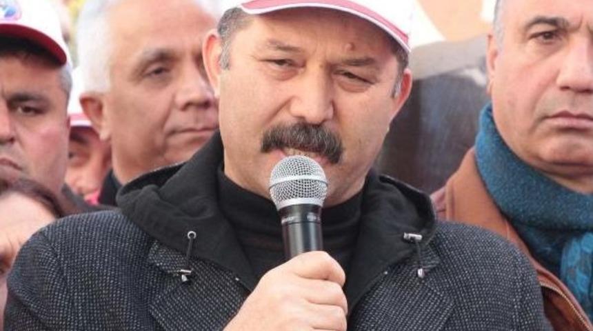 Eğitim- İş'in Eğitim Ve Emeğe Saygı Y&uuml;r&uuml;y&uuml;ş&uuml; Manisa'ya Ulaştı