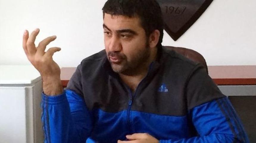&Uuml;mit &Ouml;zat&rsquo;tan T&uuml;rk Futboluna &Ccedil;are