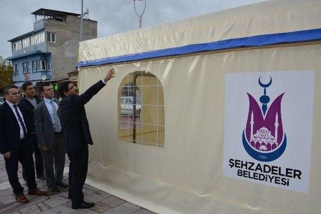 Şehzadeler Belediyesi&rsquo;nden Portatif &Ccedil;adır Hizmeti 1