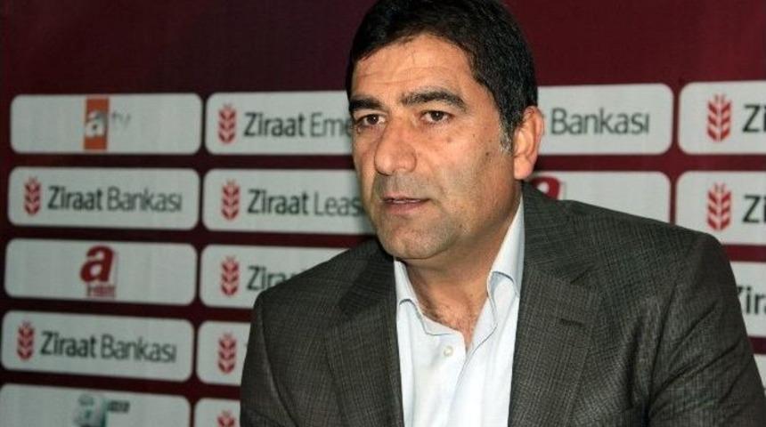 Adana Demirspor, Sarıyer&rsquo;den Mutlu D&ouml;n&uuml;yor