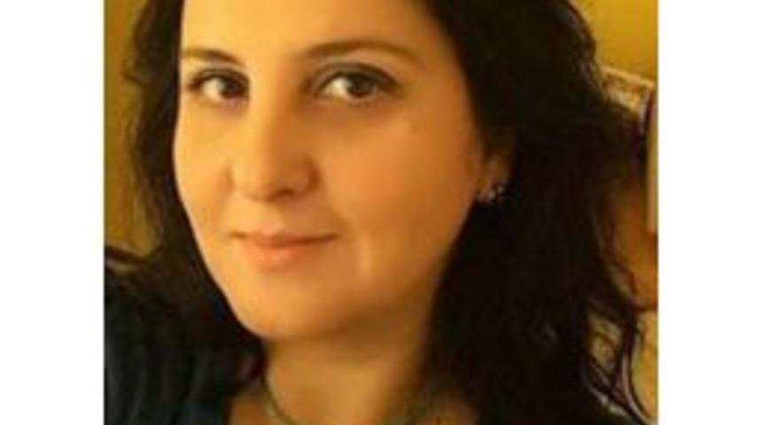 Banyoda Ayağı Kayarak D&uuml;şen Kadın &Ouml;ld&uuml;