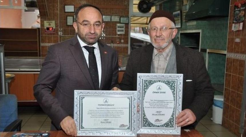 &Uuml;z&uuml;lmez &Ouml;rnek İşyerlerine Teşekk&uuml;r Etti