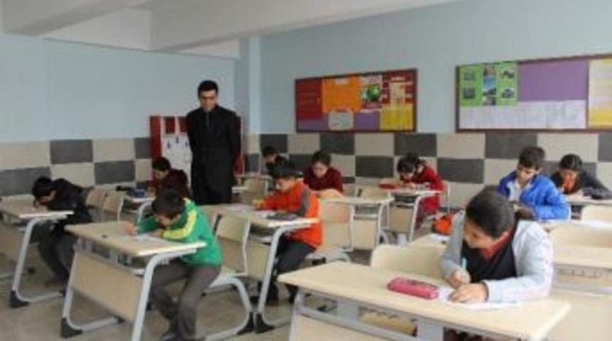 Yerk&ouml;y&rsquo;de &Ouml;ğrenciler Uluslar Arası Bilgi Yarışmasına Katıldı