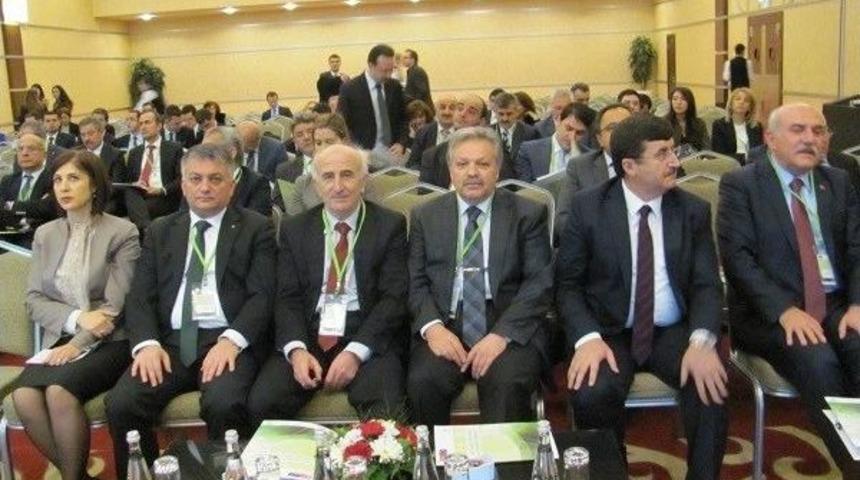 Vali Kahraman&rsquo;a İş Birliği Sertifikası Verildi