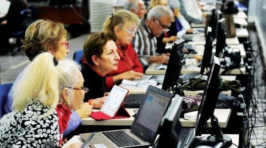 Bilgi Erişim Merkezi&rsquo;nde &Ouml;ğrenmenin Yaşı Yok