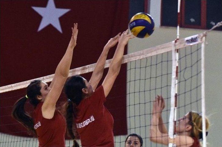 Bayanlar Voleybol 3.lig G2
