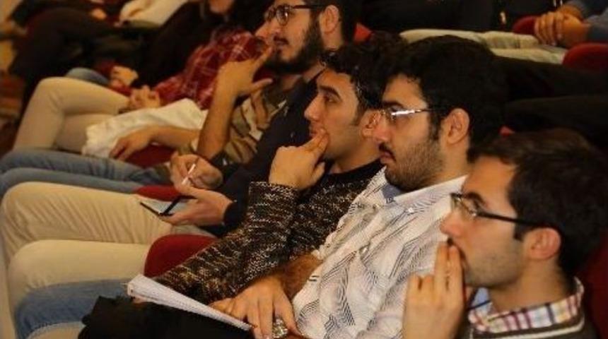 Dr. G&uuml;nhan G&uuml;lsoy Erciyes &Uuml;niversitesi&rsquo;nde