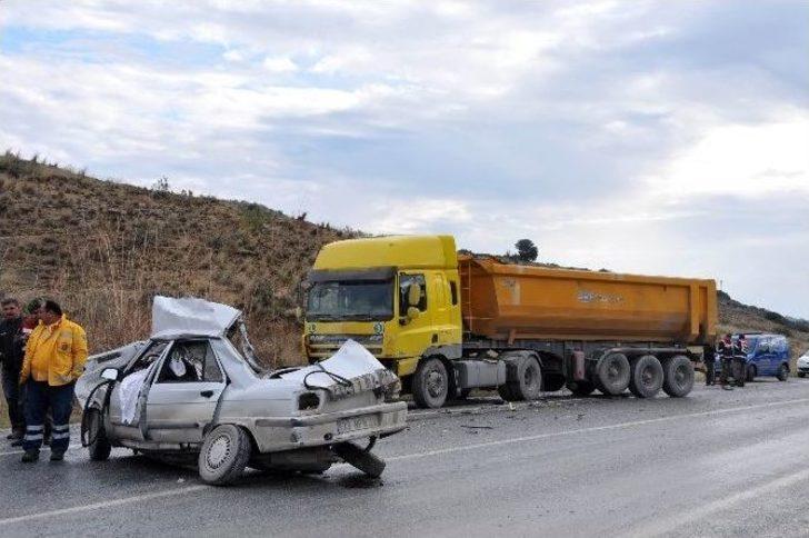 Taziyeye Giden İki Kardeş Kazada Öldü G5