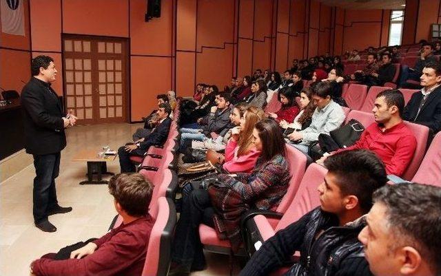 Gaün’de ’’bugünün Gençleri Yarının Liderleri’’ Eğitimi