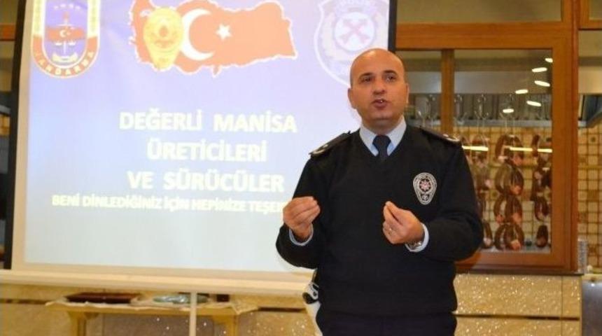 Manisa B&ouml;lge Trafik &Ccedil;ift&ccedil;ilere Eğitim Verdi