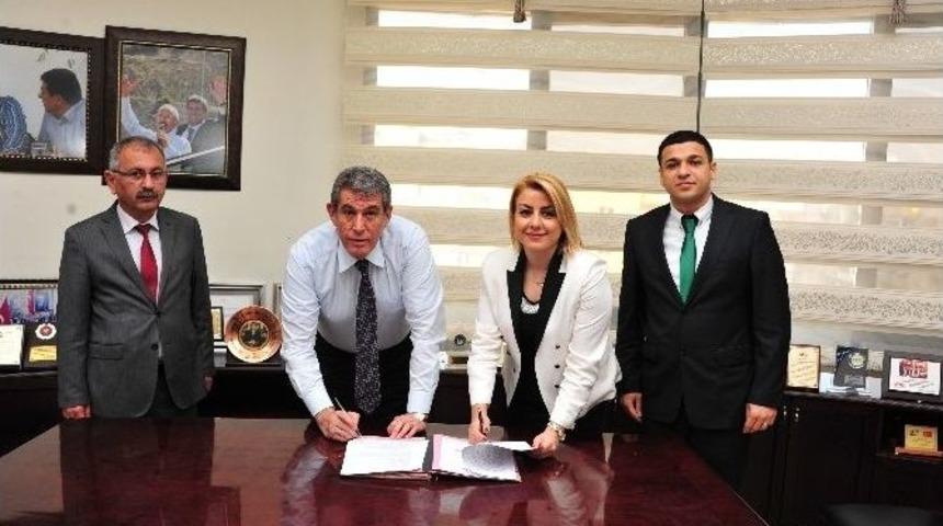 Bal&ccedil;ova Belediyesi&rsquo;nden Atık Yağ Toplama Kampanyası